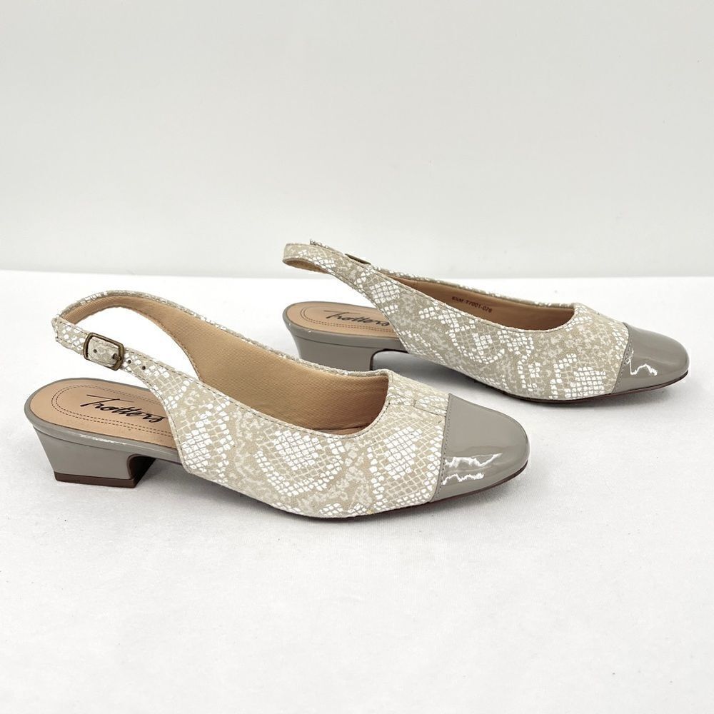 Trotters Dea Light Grey Snake Leather Patent Square Cap Toe Slingback Pump 6.5